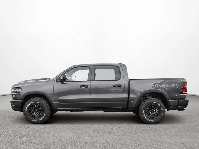 Ram 1500 Rebel Crew 4X4 Nav Heated Seats & Steering 2027 photo 3