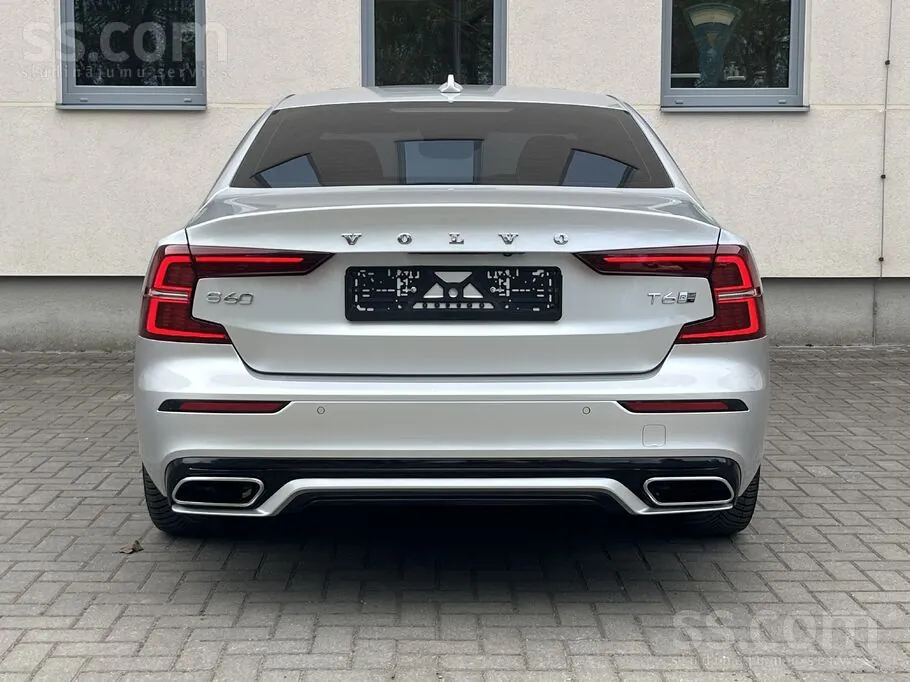 Volvo S60 2021 photo 5