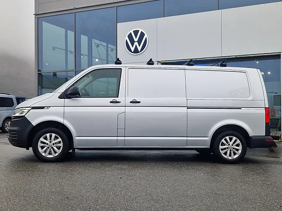 Volkswagen Transporter 2024 photo 2