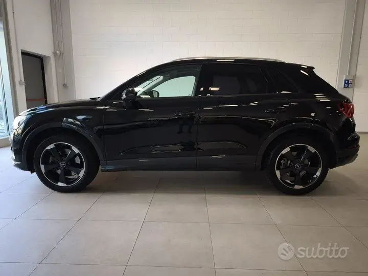 Audi Q3 2021 photo 4
