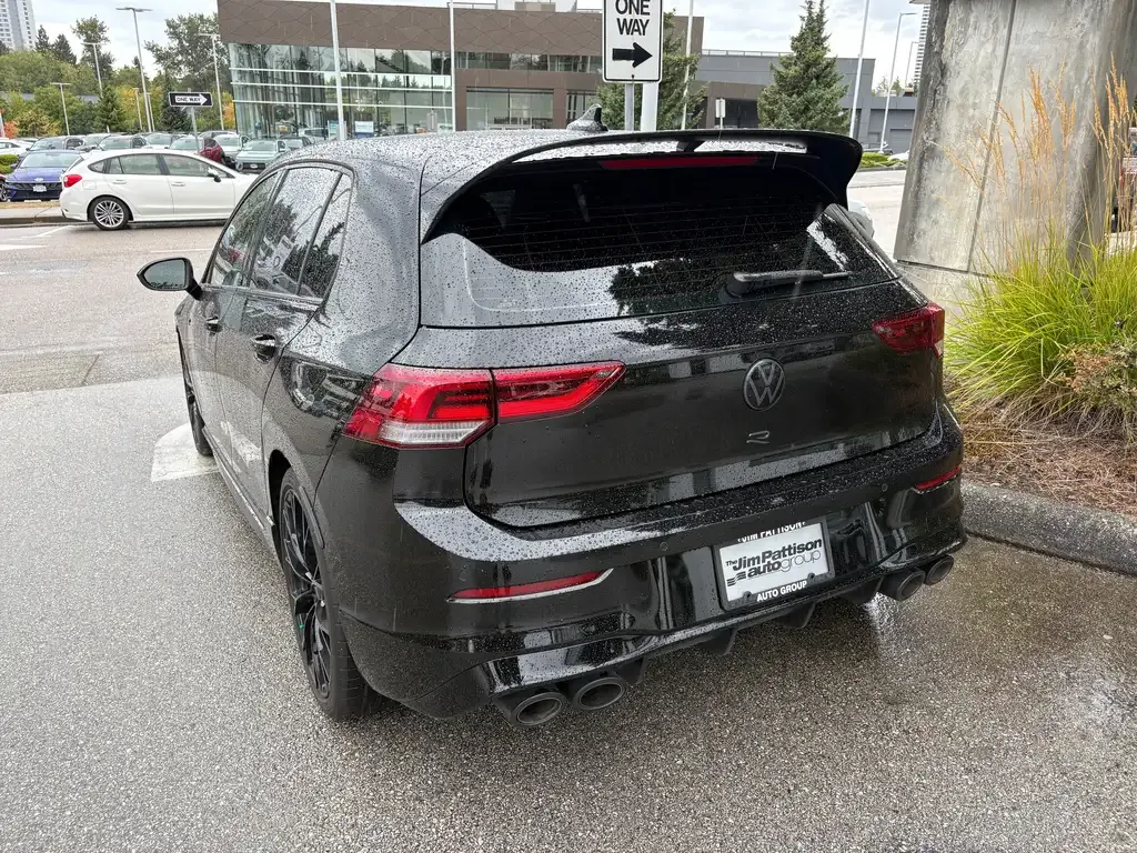 Volkswagen Golf R 2025 photo 3