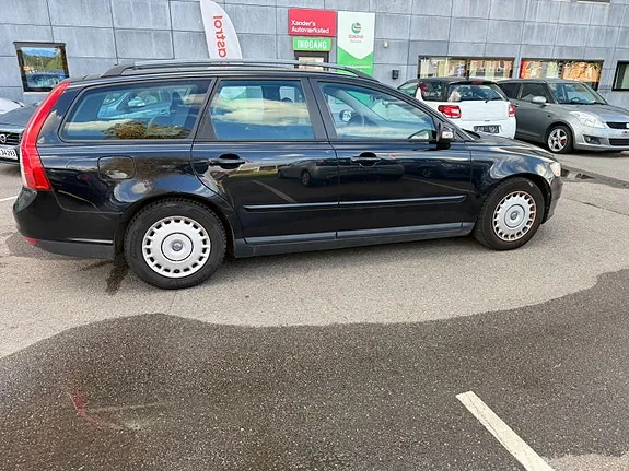 Volvo V50 2009 photo 3