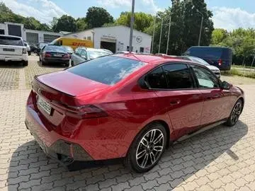 BMW 5 Series 2024 photo 3