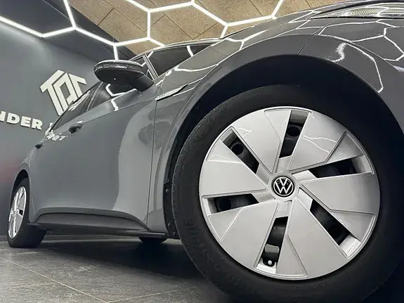 Volkswagen Id.3 2022 photo 2