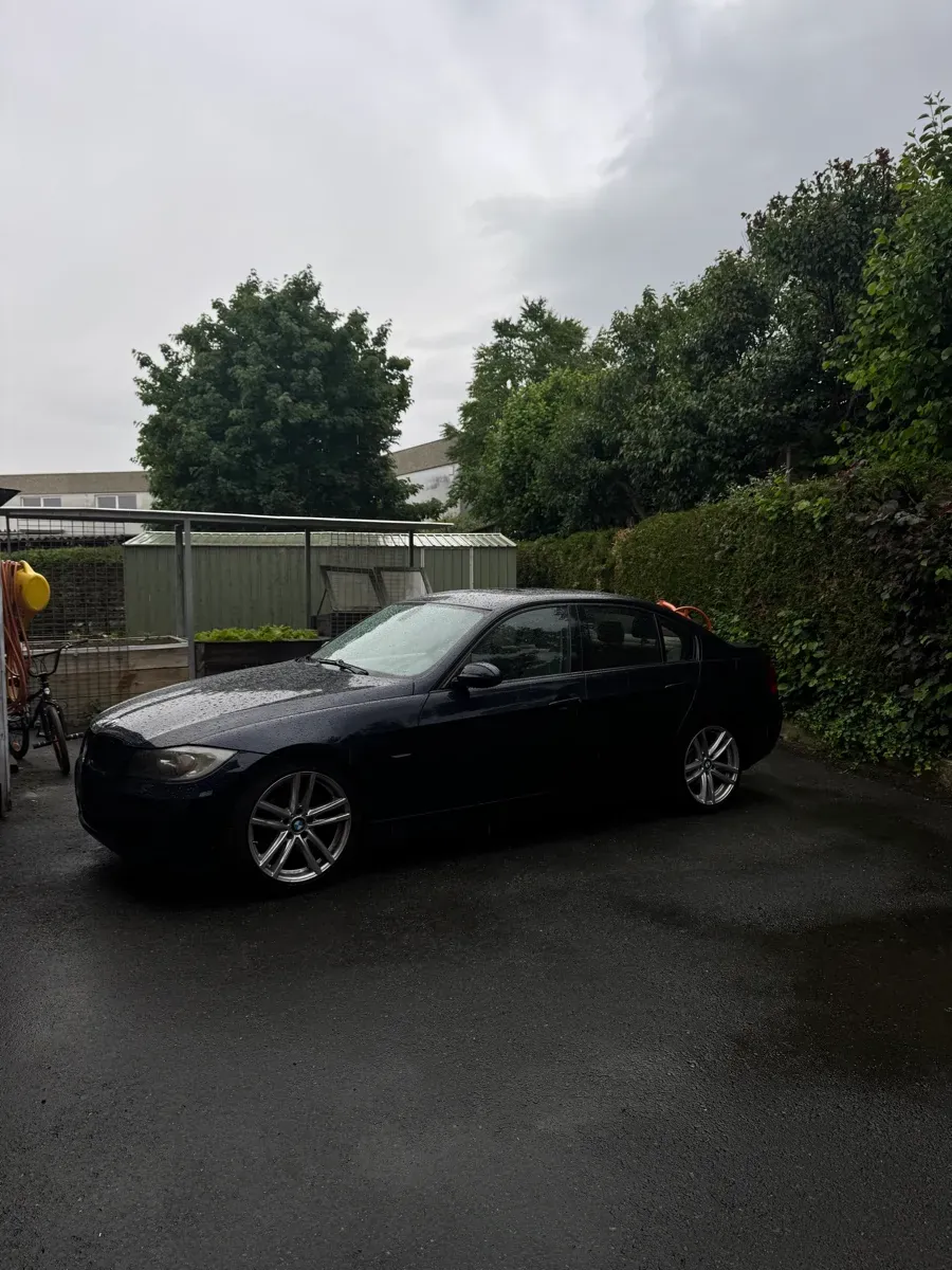 BMW 3 Series 2006 photo 3