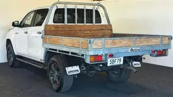 Toyota Hilux 2023 photo 5