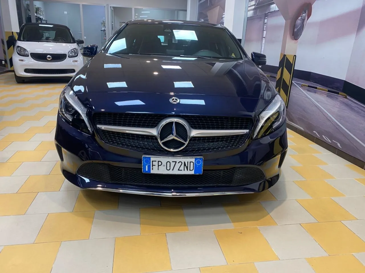 Mercedes-Benz A 180 2018 photo 3