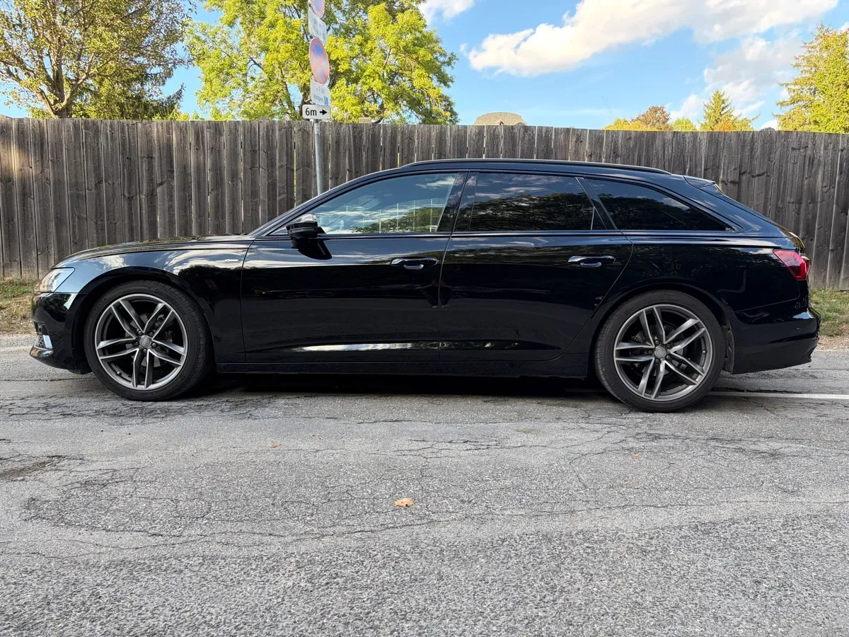 Audi A6 2021 photo 2
