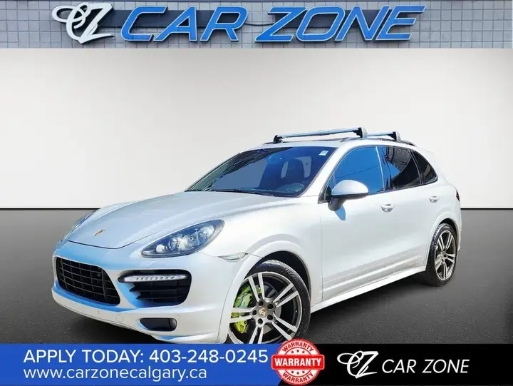 Porsche Cayenne 2013 photo 2