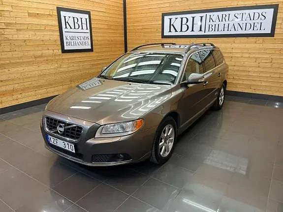 Volvo V70 2011 photo 2