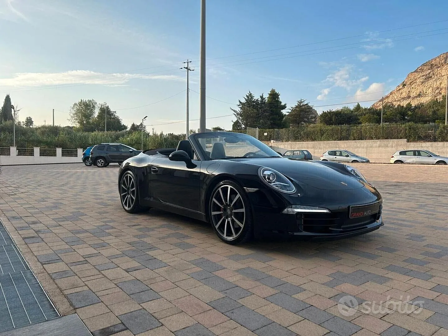 Porsche 911 2012 photo 2