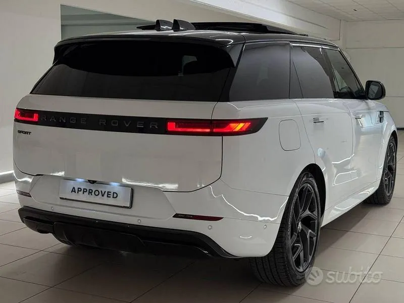 Land Rover Range Rover Sport 2024 photo 2