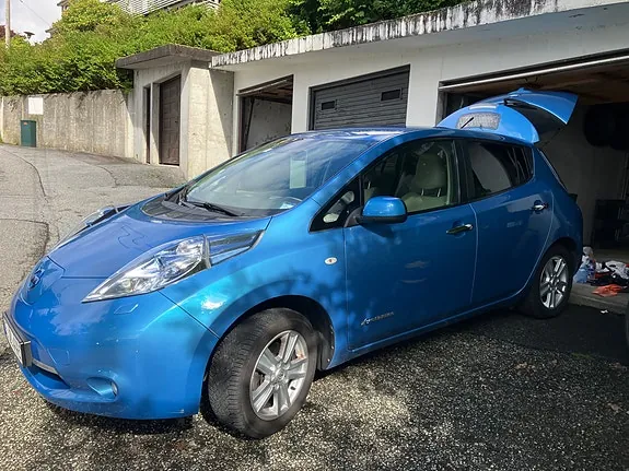 Nissan Leaf 2013 photo 3