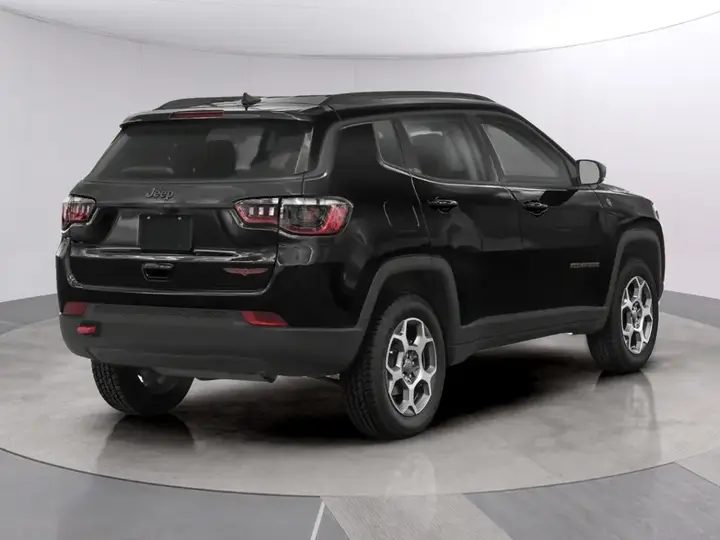 Jeep Compass 2022 photo 2