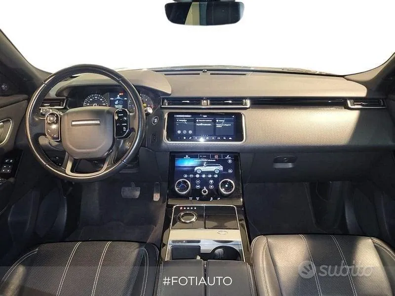 Land Rover Range Rover Velar 2018 photo 4