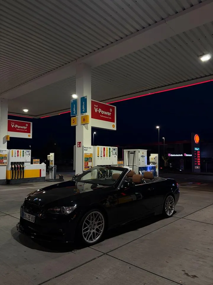 BMW E93