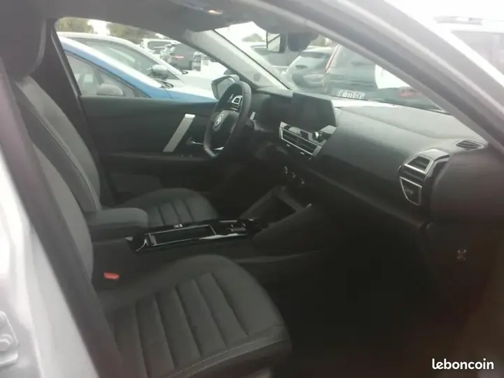 Citroen C4 2026 photo 3