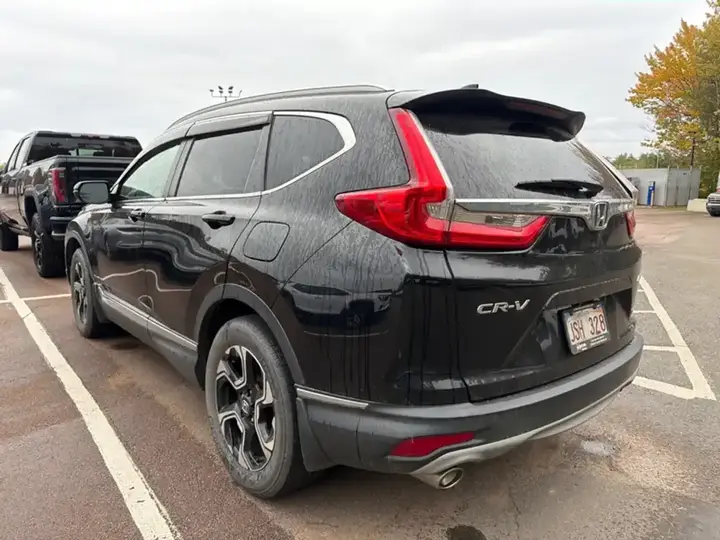 Honda Cr-V 2018 photo 3