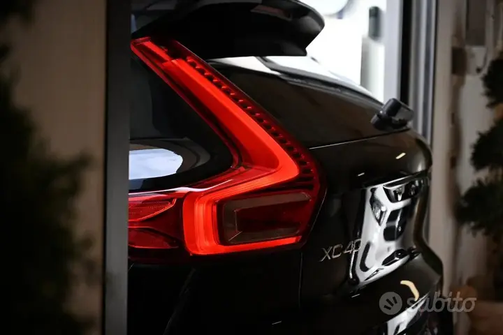 Volvo Xc40 2020 photo 2