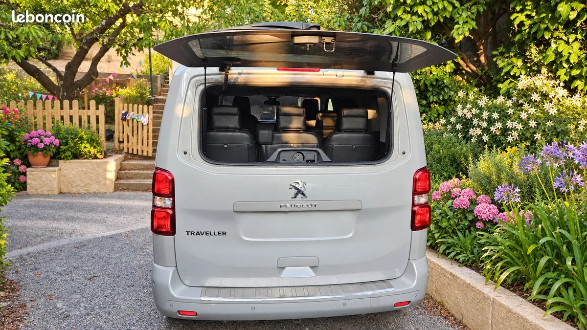 Peugeot Traveller 2016 photo 5