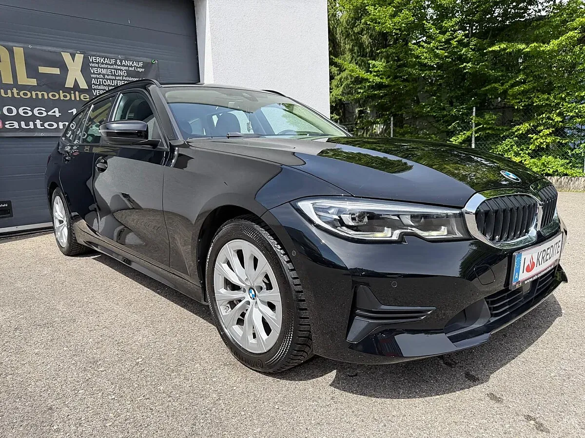 BMW 3 Series 2020 photo 2