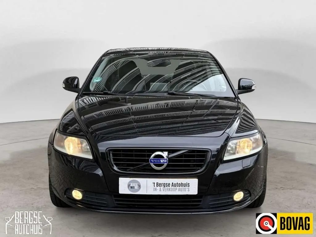 Volvo S40 2009 photo 5