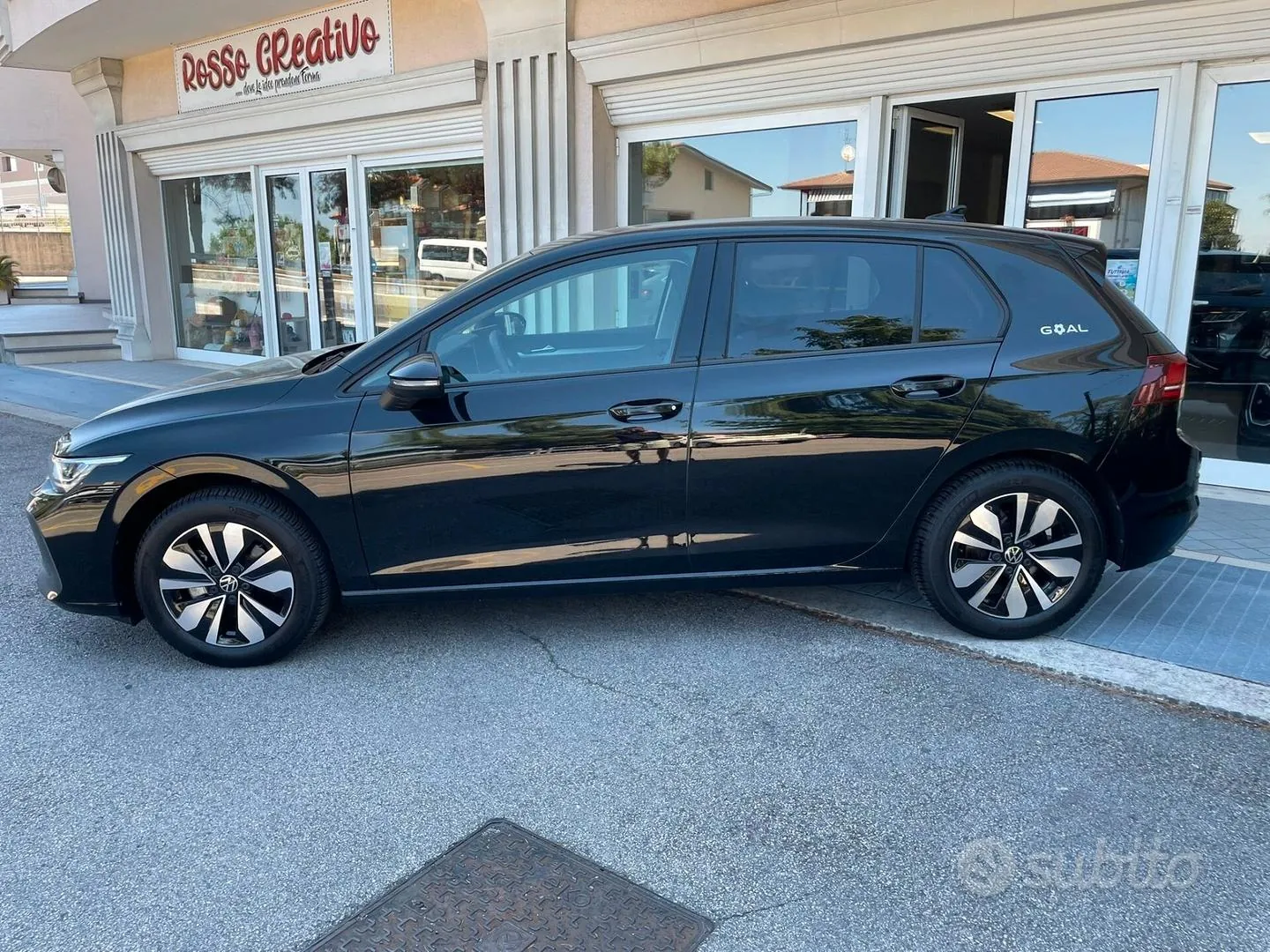 Volkswagen Golf 2025 photo 4