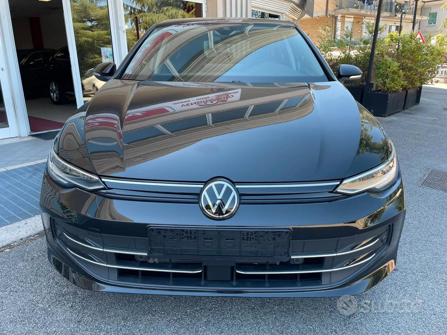 Volkswagen Golf 2025 photo 3