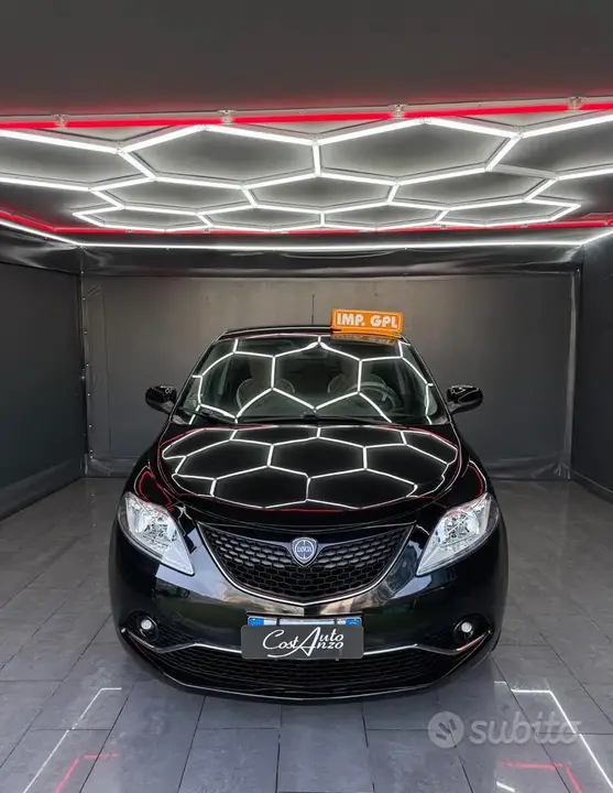 Lancia Ypsilon 2016 photo 3