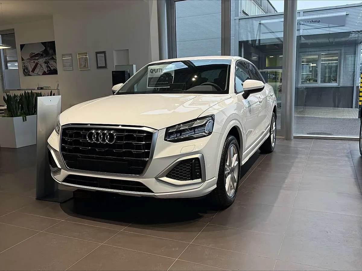 Audi Q2