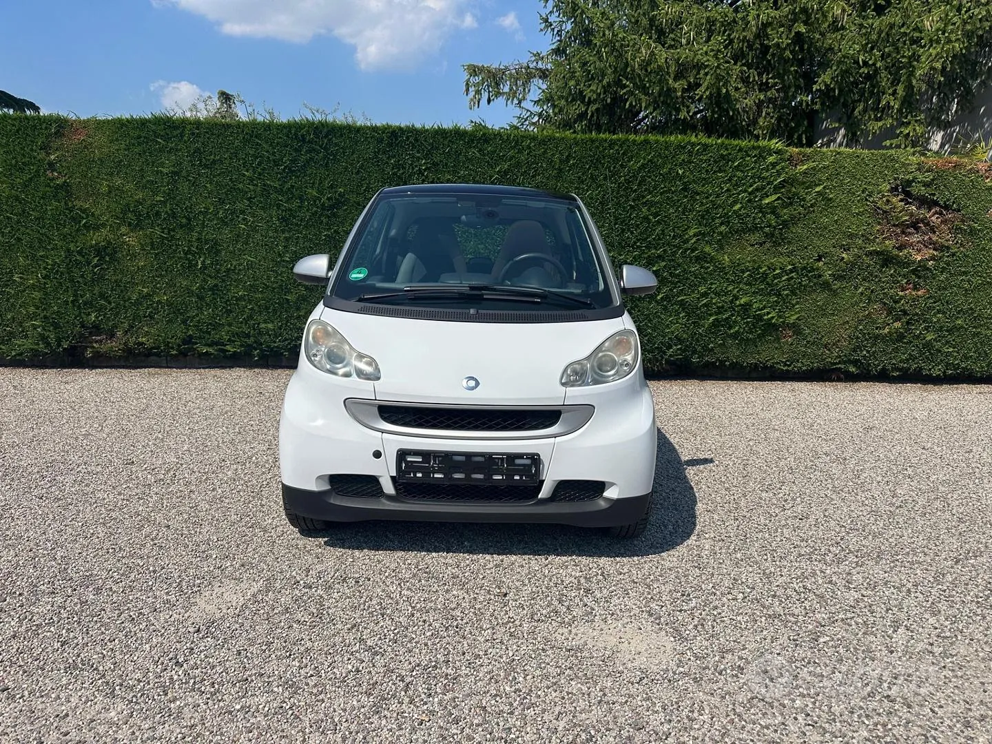 Smart Fortwo 2010 photo 3