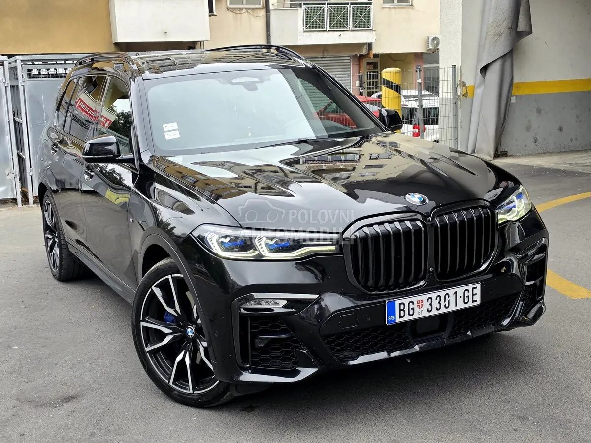 BMW X7