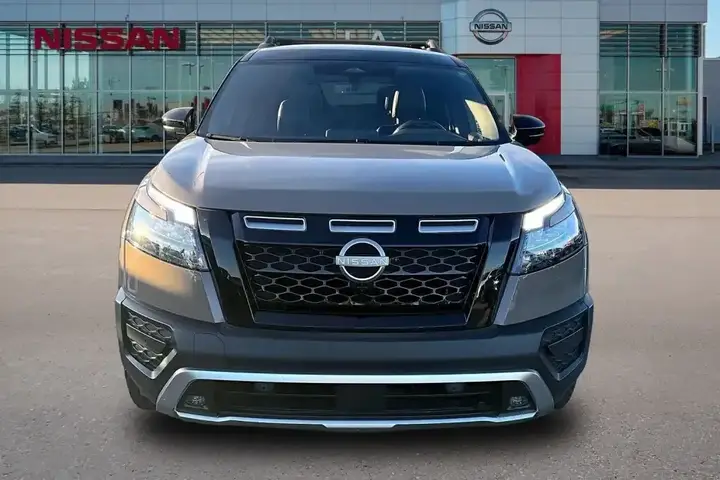 Nissan Pathfinder 2024 photo 3
