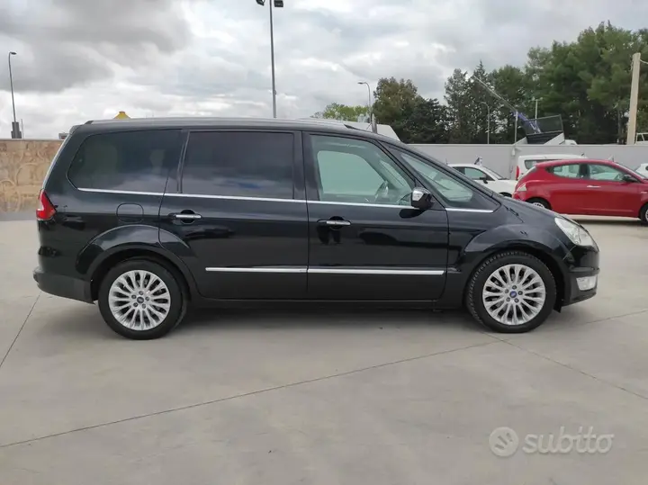 Ford Galaxy 2014 photo 4