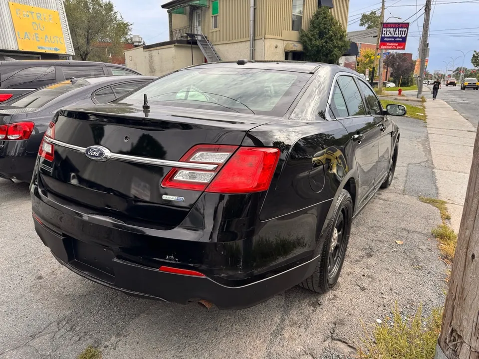 Ford Taurus 2018 photo 4
