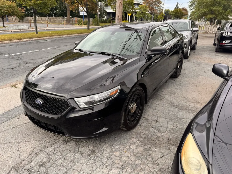 Ford Taurus