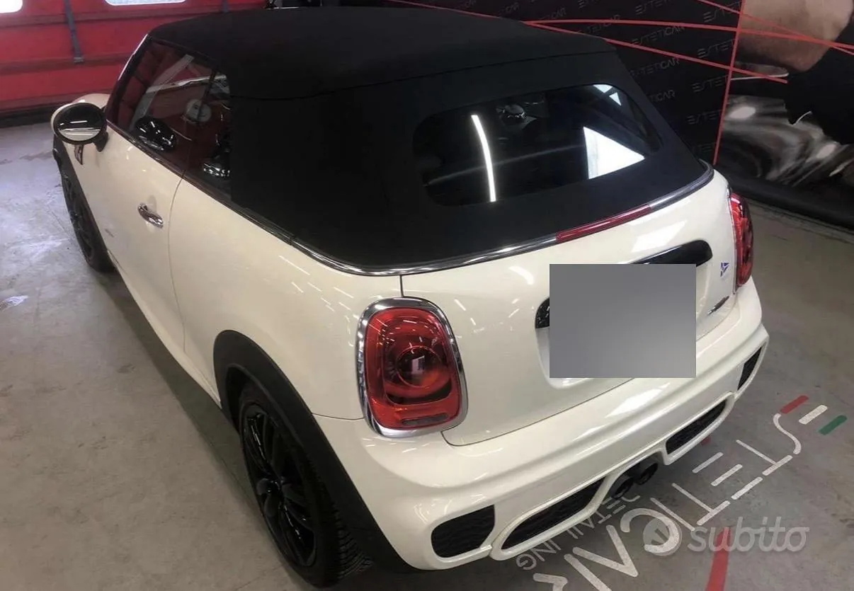 Mini Mini Cooper Jcw 2017 photo 2