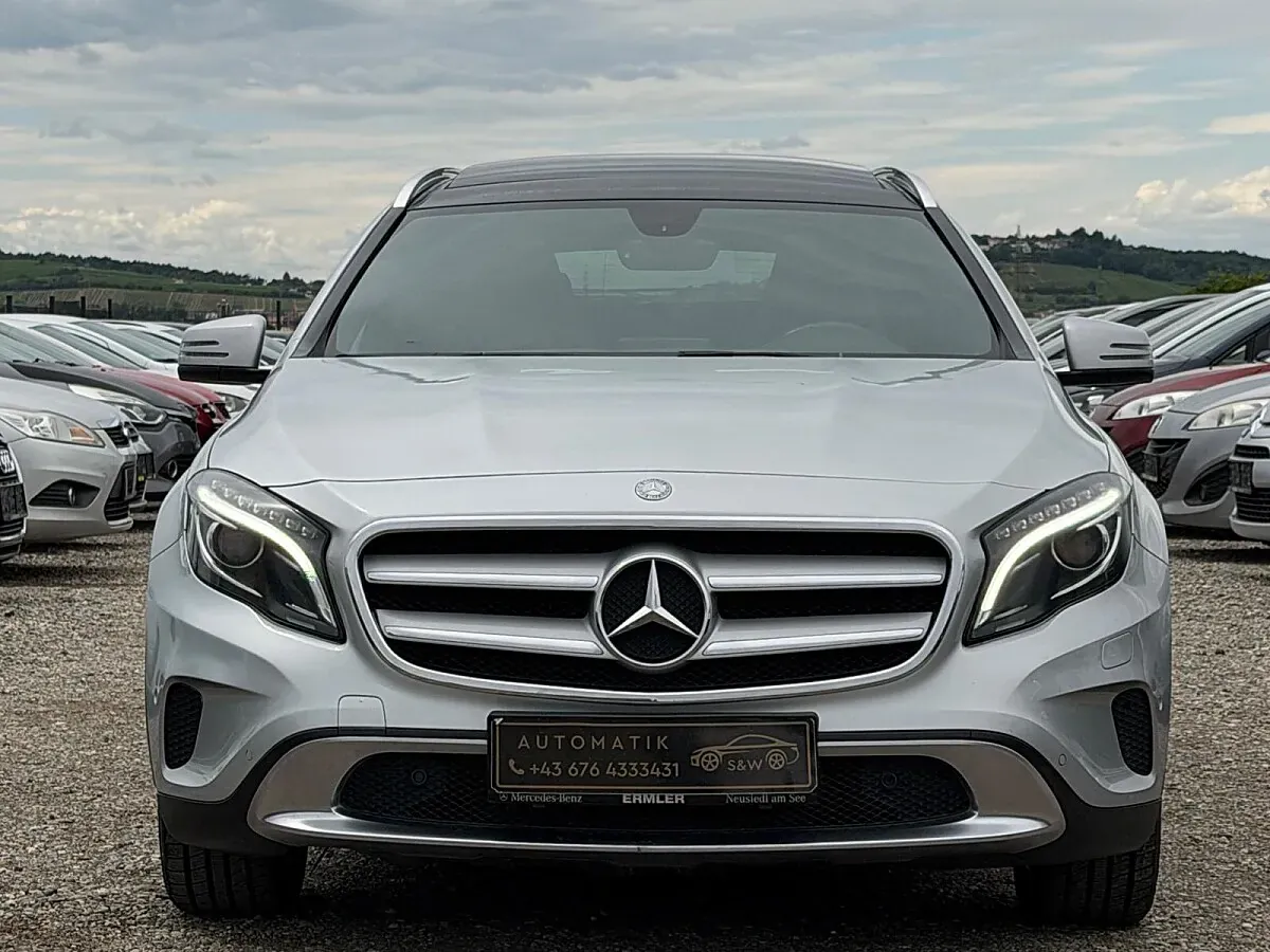 Mercedes-Benz Gla Class 2014 photo 2