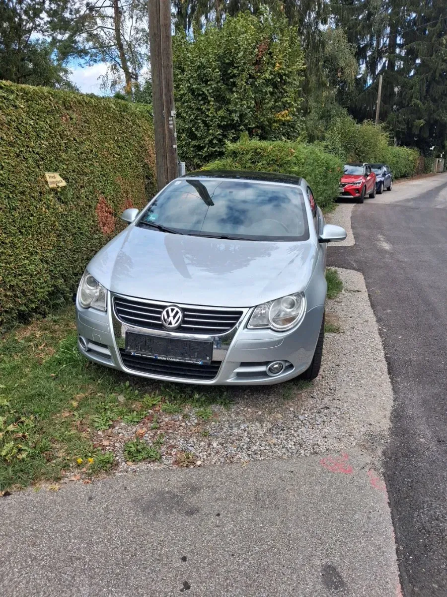 Volkswagen Eos