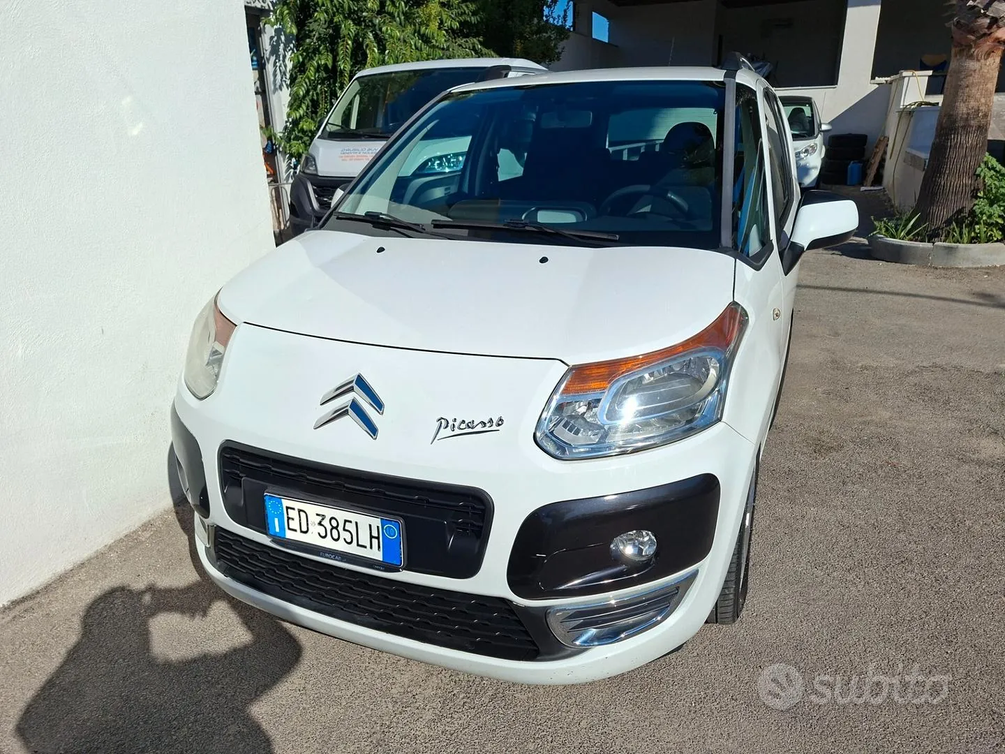 Citroen C3 Picasso 2010 photo 2