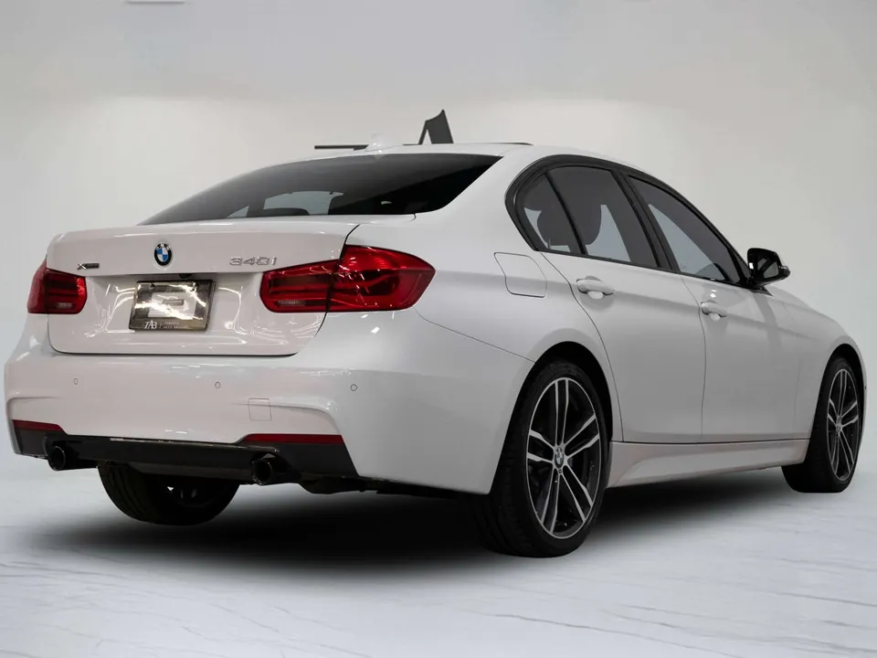 BMW 3 Series 2018 photo 4