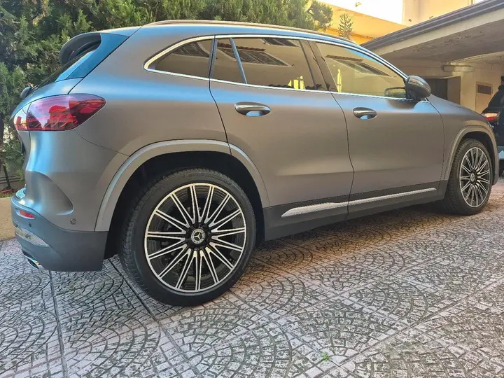 Mercedes-Benz Gla 2024 photo 2