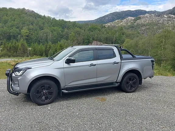 Isuzu D-Max