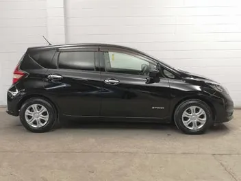 Nissan Note 2017 photo 4