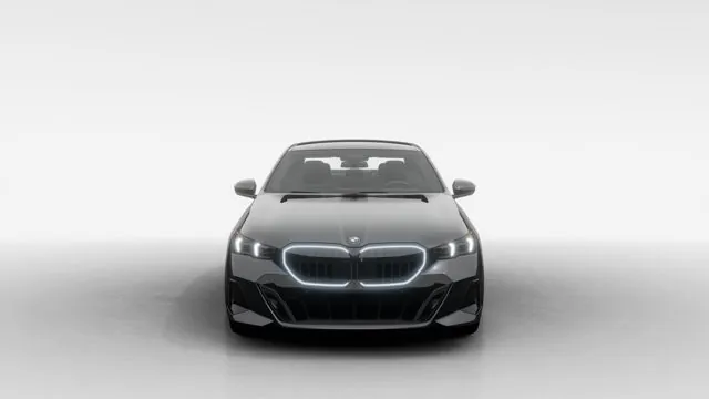 BMW 5 Series 2027 photo 3