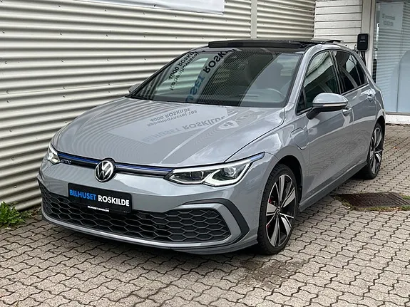 Volkswagen Golf 2020 photo 2