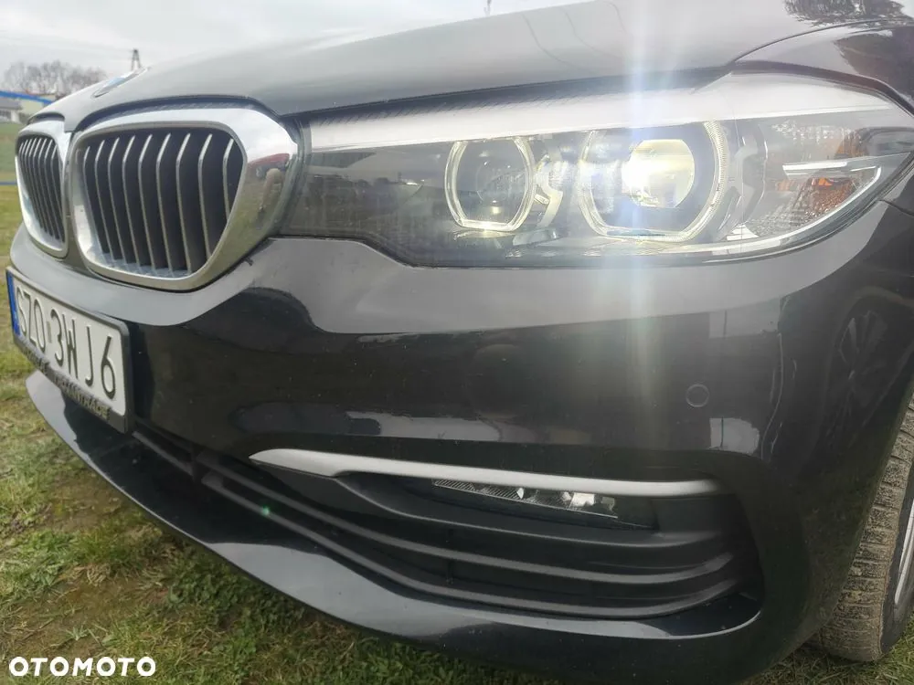 BMW Seria 5 2020 photo 3
