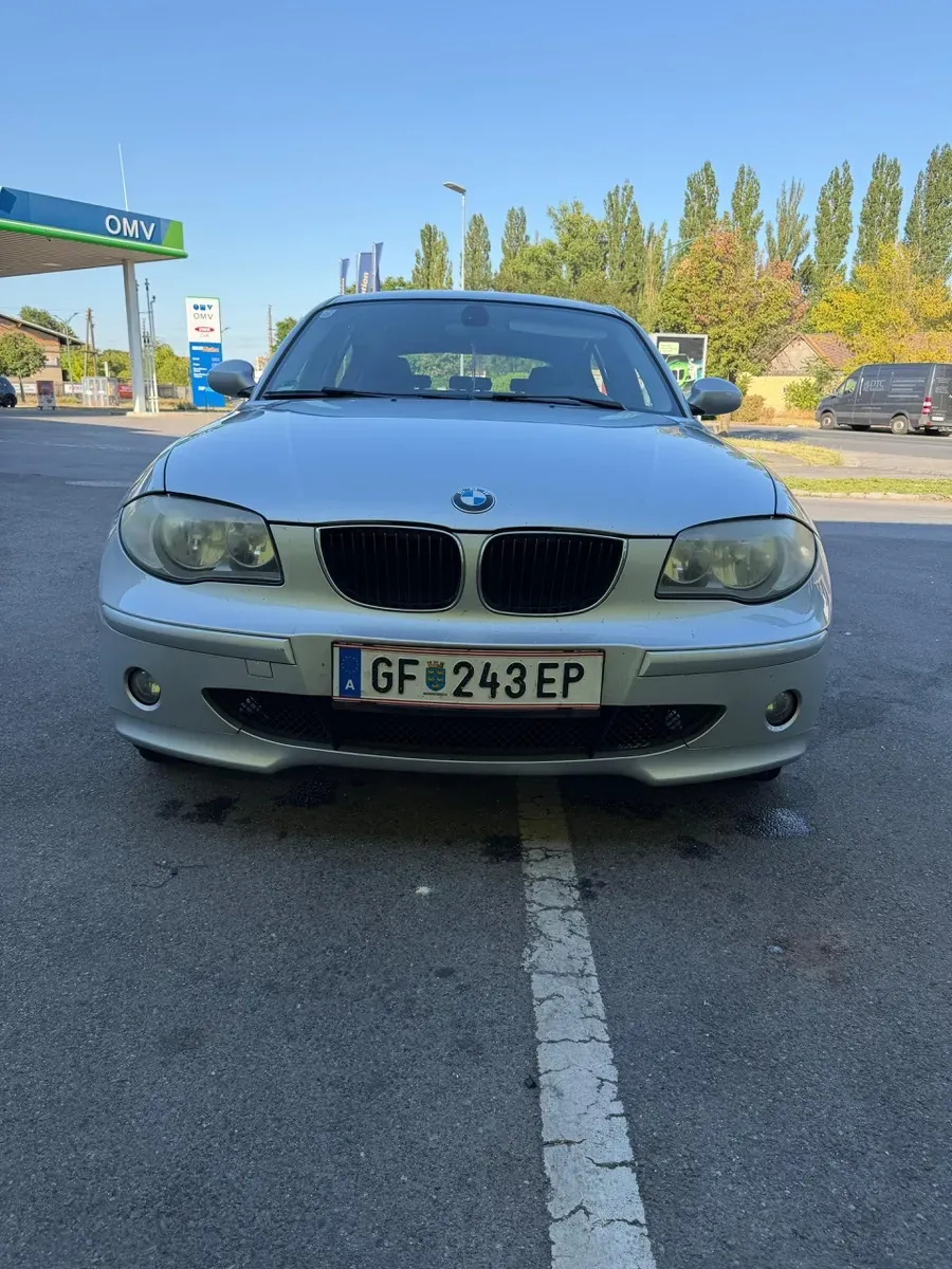 BMW 1 Series 2006 photo 3