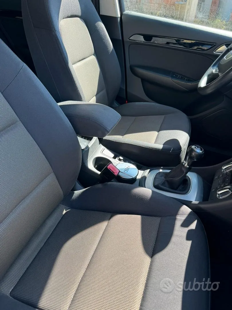 Audi Q3 2012 photo 3