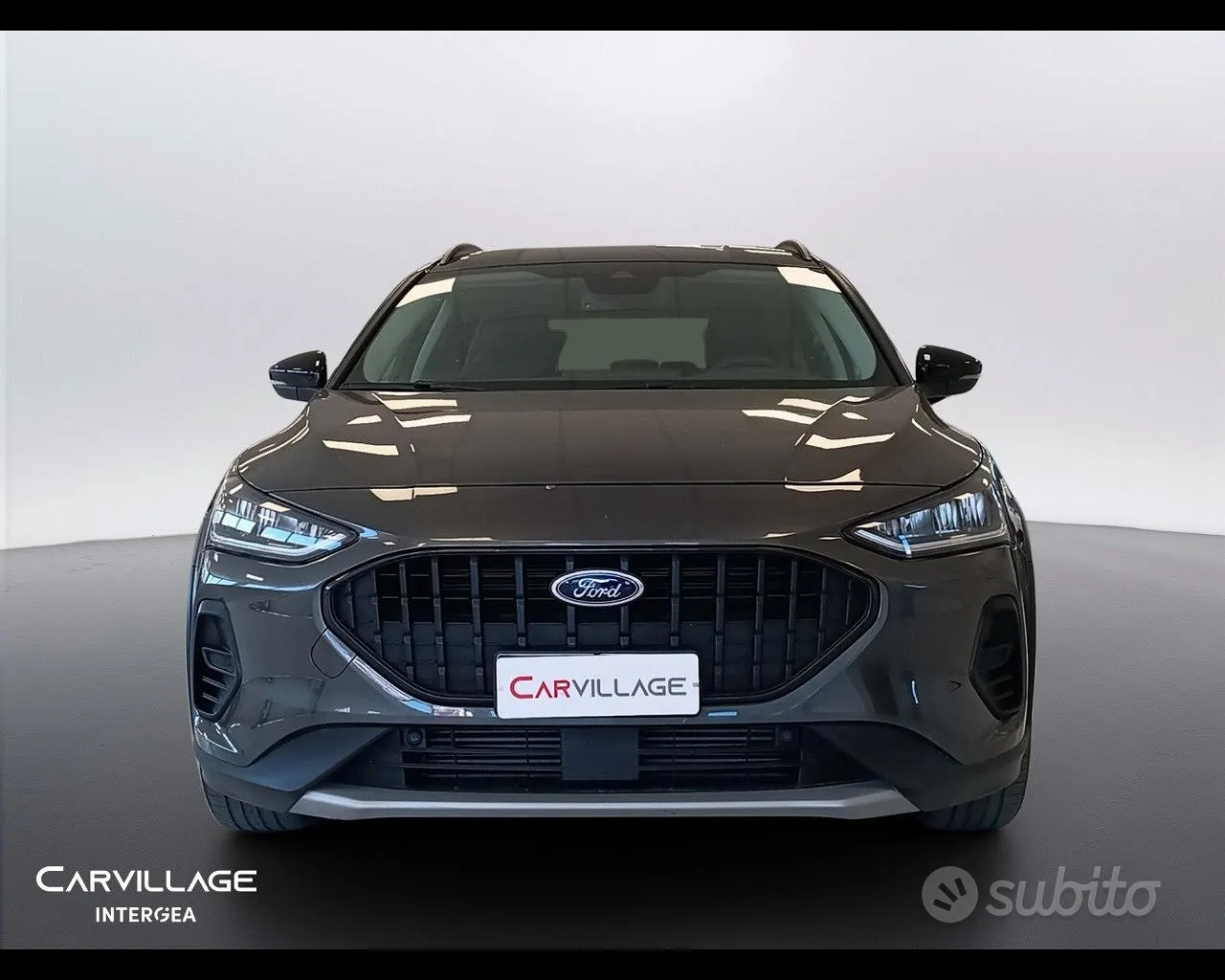 Ford Focus 2023 photo 2